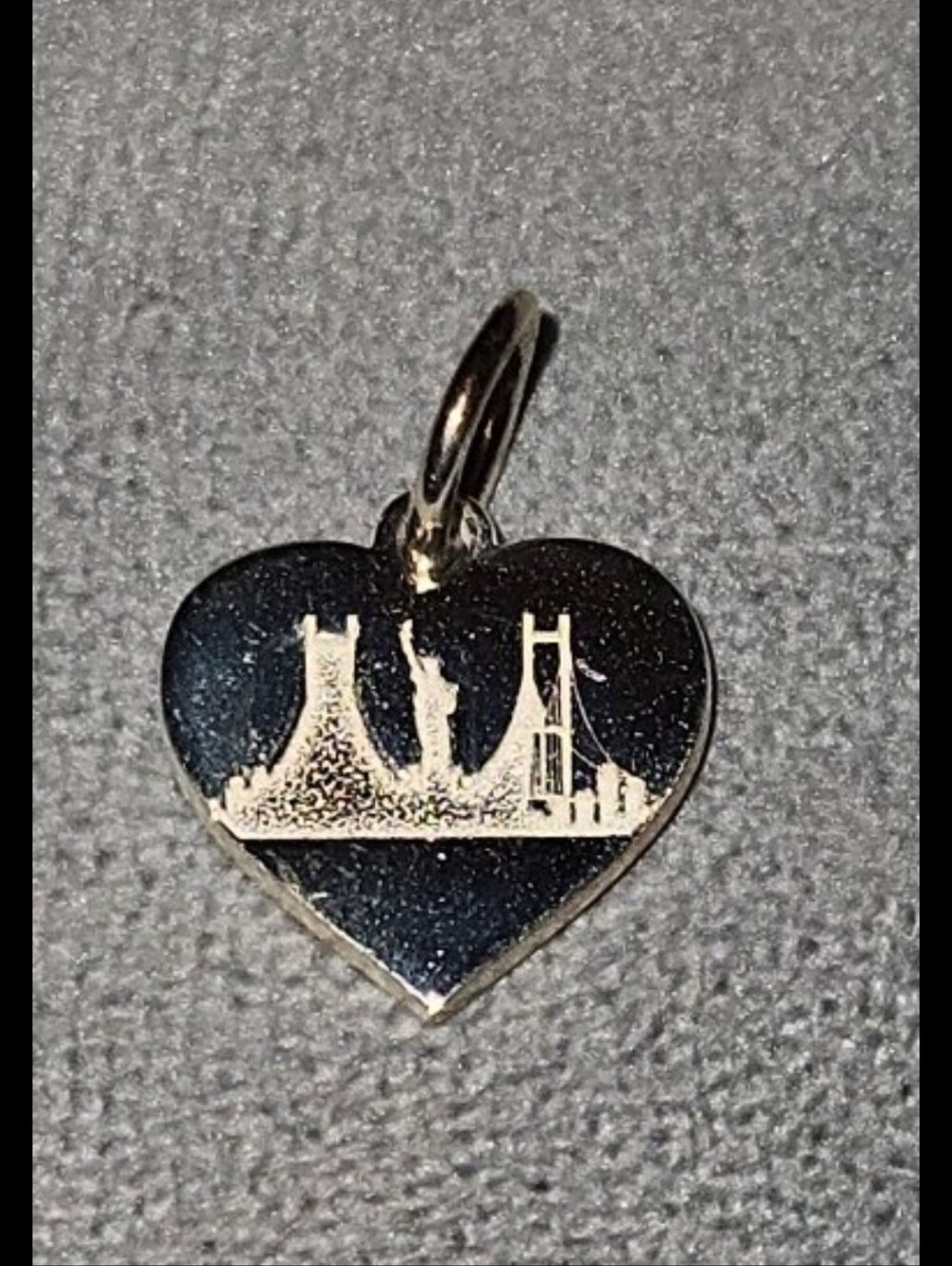 New York 925 Heart Charm